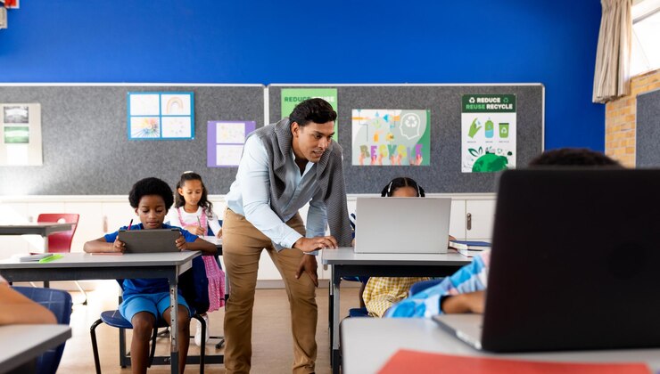 Can Classroomus.85 Work with Regular Classrooms? Yes, and Here’s How
